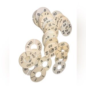 Round Clothing Dividers Size Hangers Rack Dividing Storage Organization (White)